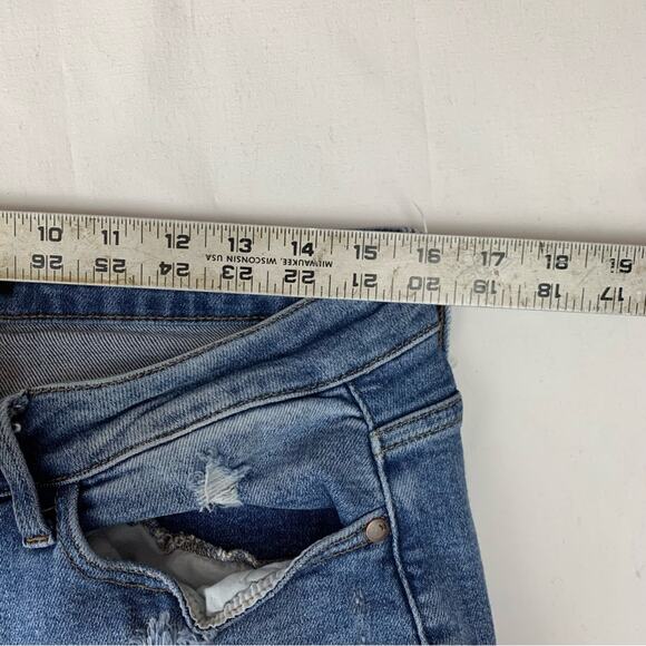 Judy Blue women's size 16 W relaxed fit distressed denim jeans - Picture 7 of 13